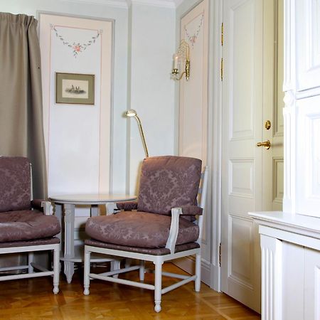 Gripsholms Vaerdshus Hotel Mariefred Room photo
